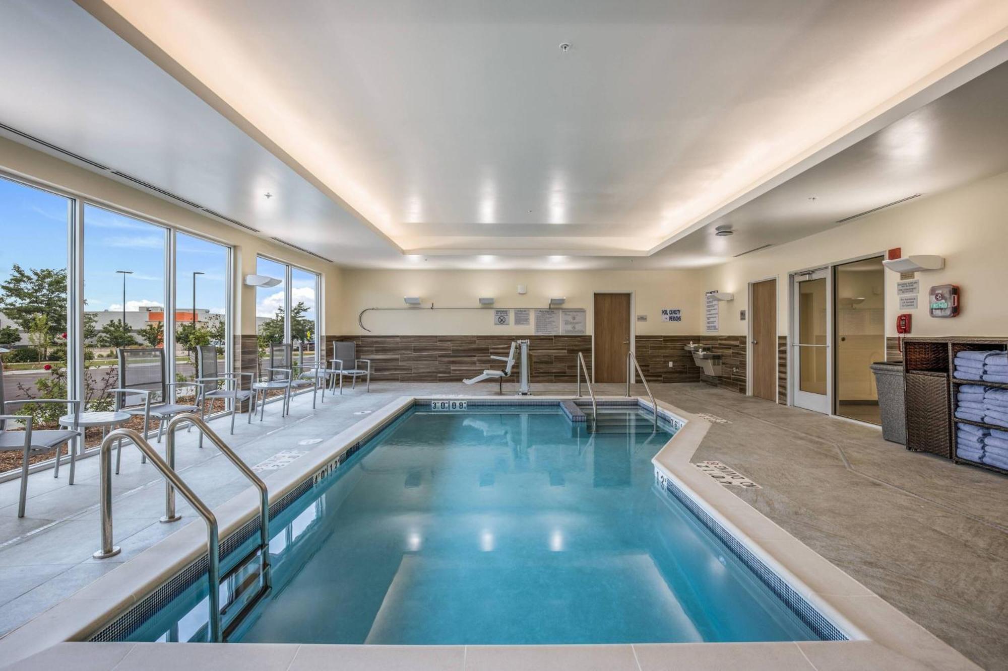 Fairfield Inn & Suites Whitewater 外观 照片