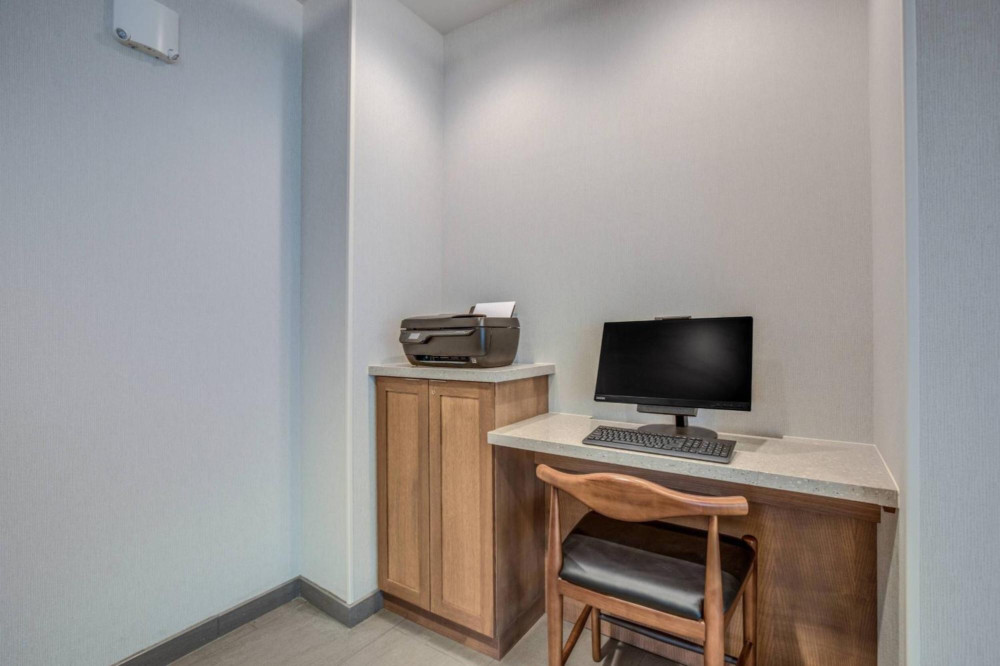 Fairfield Inn & Suites Whitewater 外观 照片