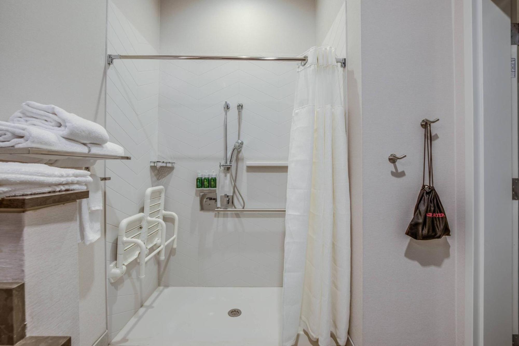 Fairfield Inn & Suites Whitewater 外观 照片